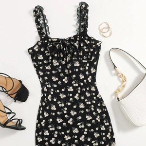 Ruched Floral Daisy Bodycon Dress